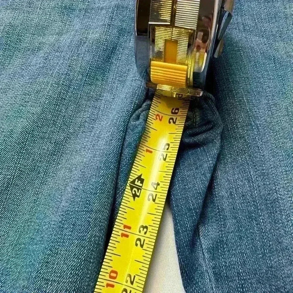 Lee Relaxed Fit Straight Leg, High Rise, Instantly Slim Jeans (Size 10) - Picture 7 of 9